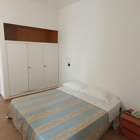 Hotel Beaurivage سينِغاليا المظهر الخارجي الصورة