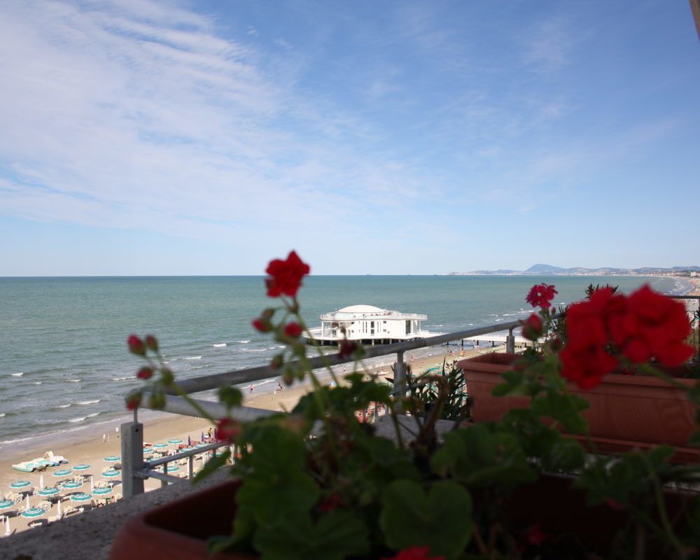 Hotel Beaurivage سينِغاليا المظهر الخارجي الصورة